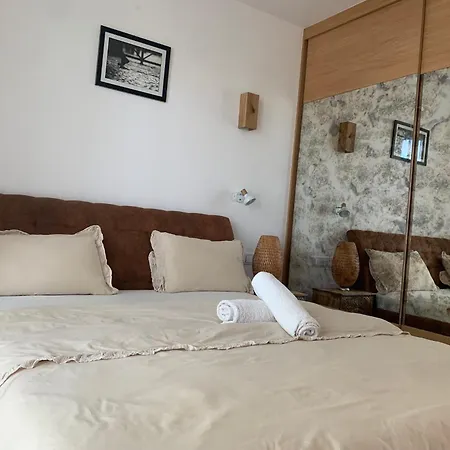 Premium - Metro & Parking Apartment Warsaw